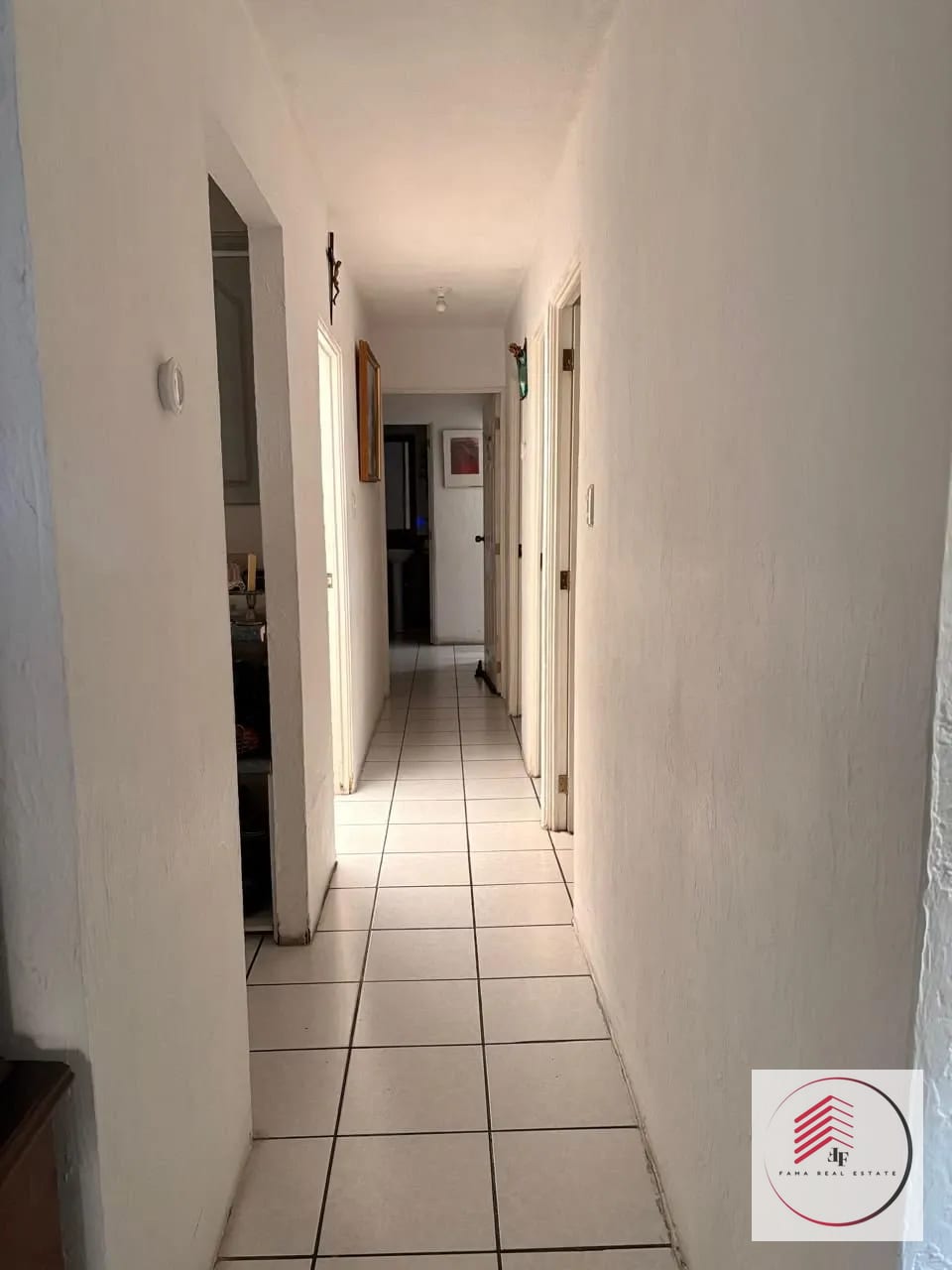 CASA DE UN NIVEL EN VENTA en Condominio Santa Barbara 2, San Cristóbal Mixco — Casa en Venta en Zona 8 Mixco, Guatemala, Ciudad — foto 3 de 9