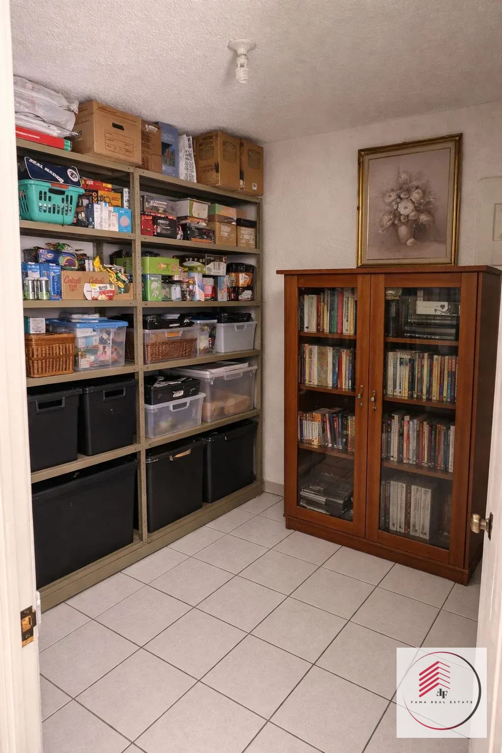 CASA DE UN NIVEL EN VENTA en Condominio Santa Barbara 2, San Cristóbal Mixco — Casa en Venta en Zona 8 Mixco, Guatemala, Ciudad — foto 7 de 9