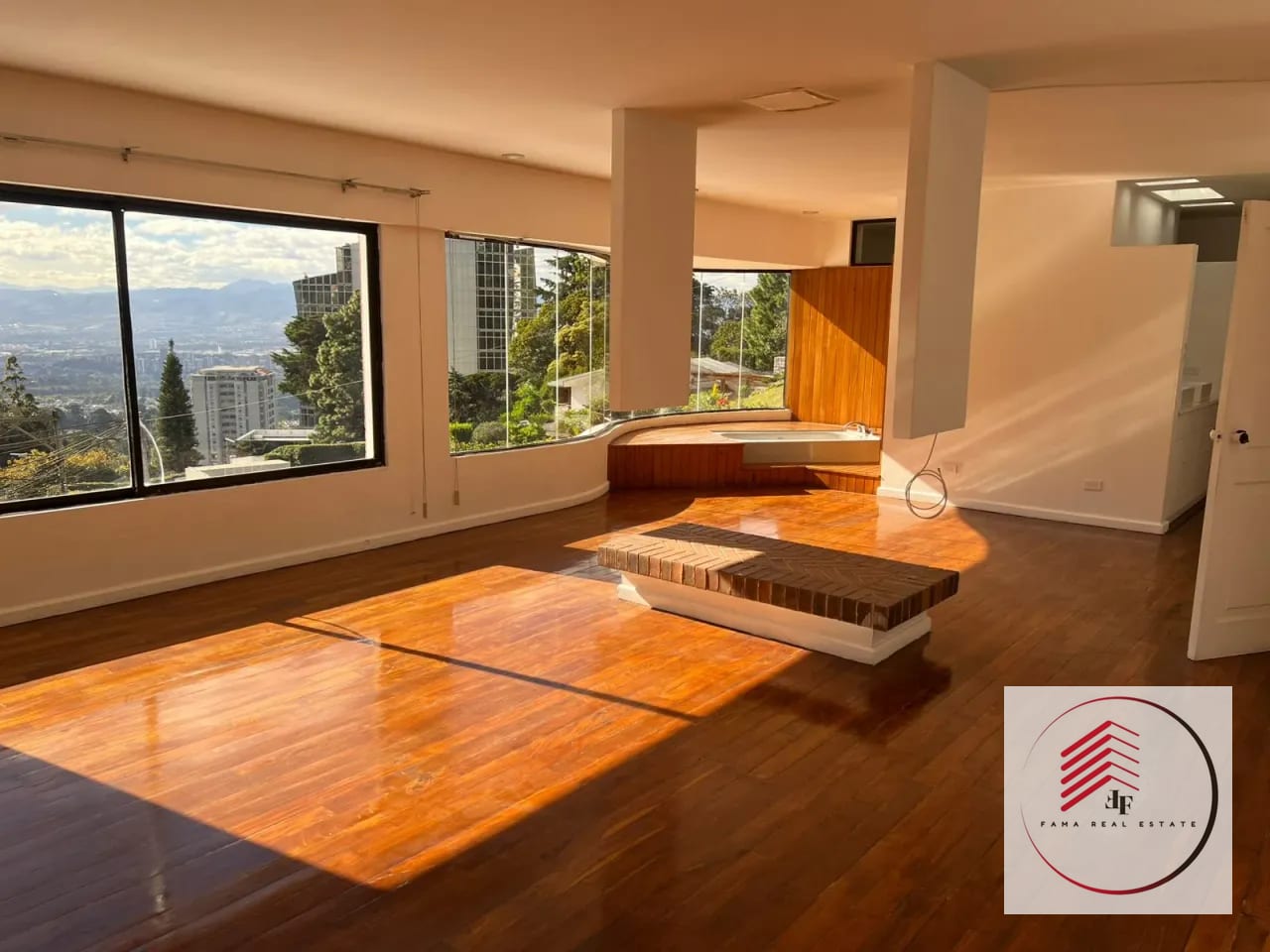 Casa en venta en Montebello I carretera al salvador con linda Vista — Casa en Venta en Montebello I, Carretera a El Salvador, Guatemala, Ciudad — foto 3 de 9