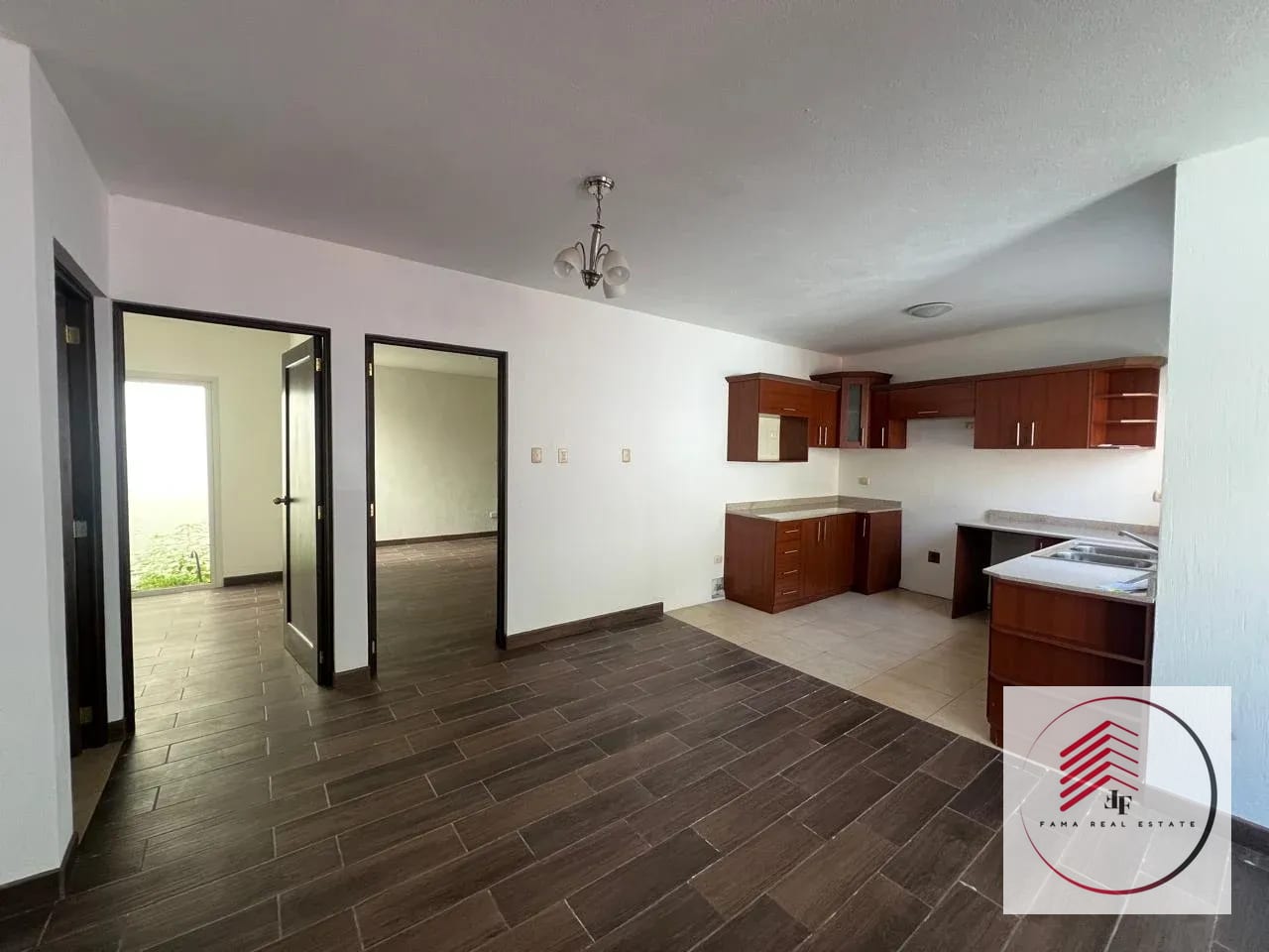 Apartamentos en Venta en Condado FRAIJANES carretera al salvador — Apartamento en Venta en Carretera a El Salvador, Guatemala, Ciudad — foto 6 de 6