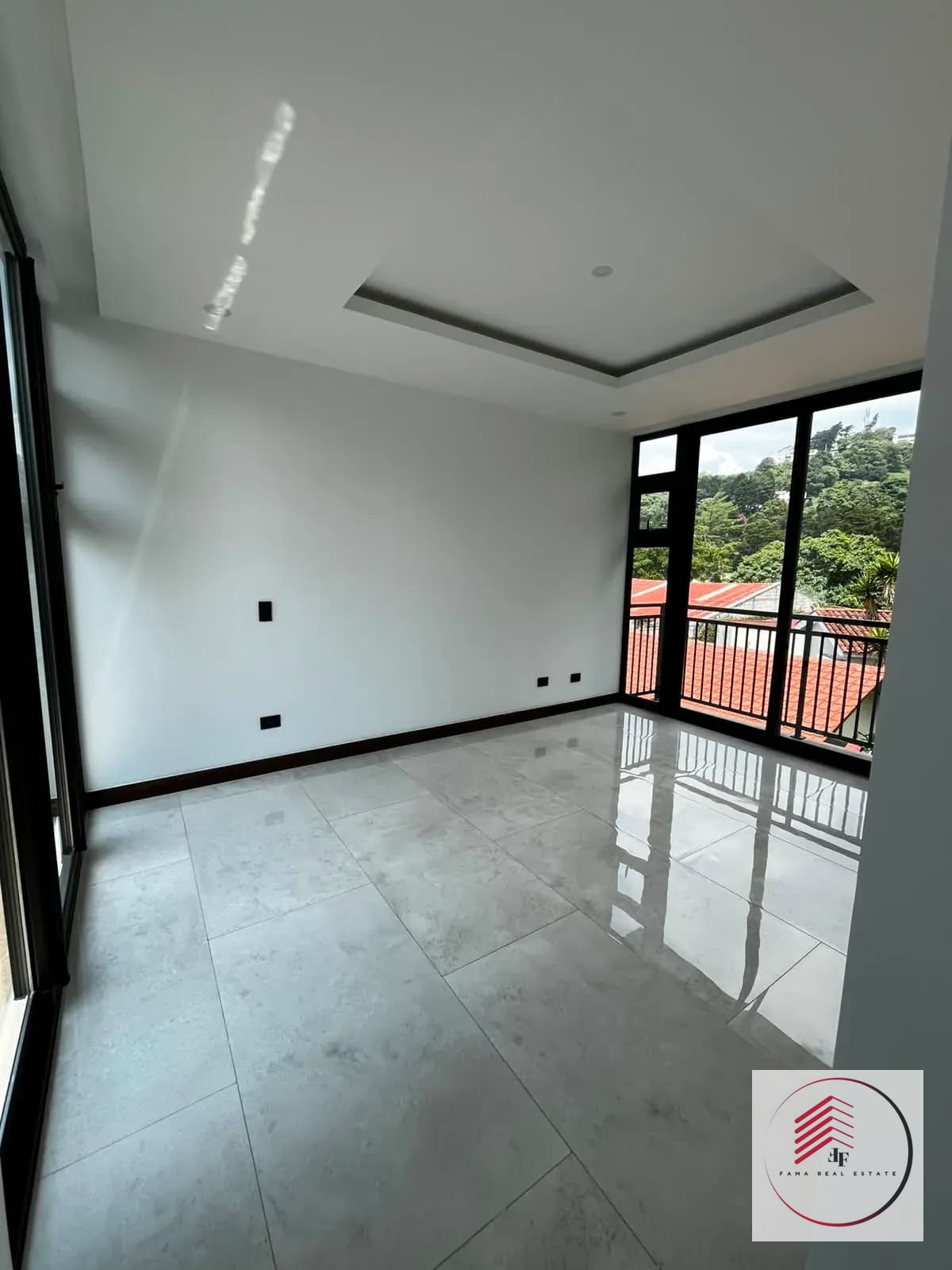 Venta de casa de lujo en Arrazola I carretera al salvador — Casa en Venta en Arrazola I, Carretera a El Salvador, Guatemala, Ciudad — foto 6 de 17