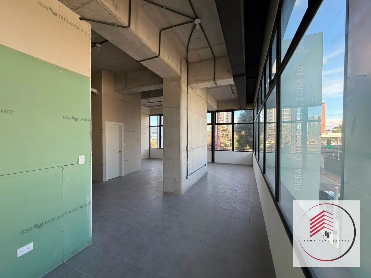 🏢 Oficina en Venta – Zona 10 en Edificio Fiamene Exelente Ubicación! — Oficina en Venta en Fiamene, Zona 10, Guatemala, Ciudad — foto 2 de 14