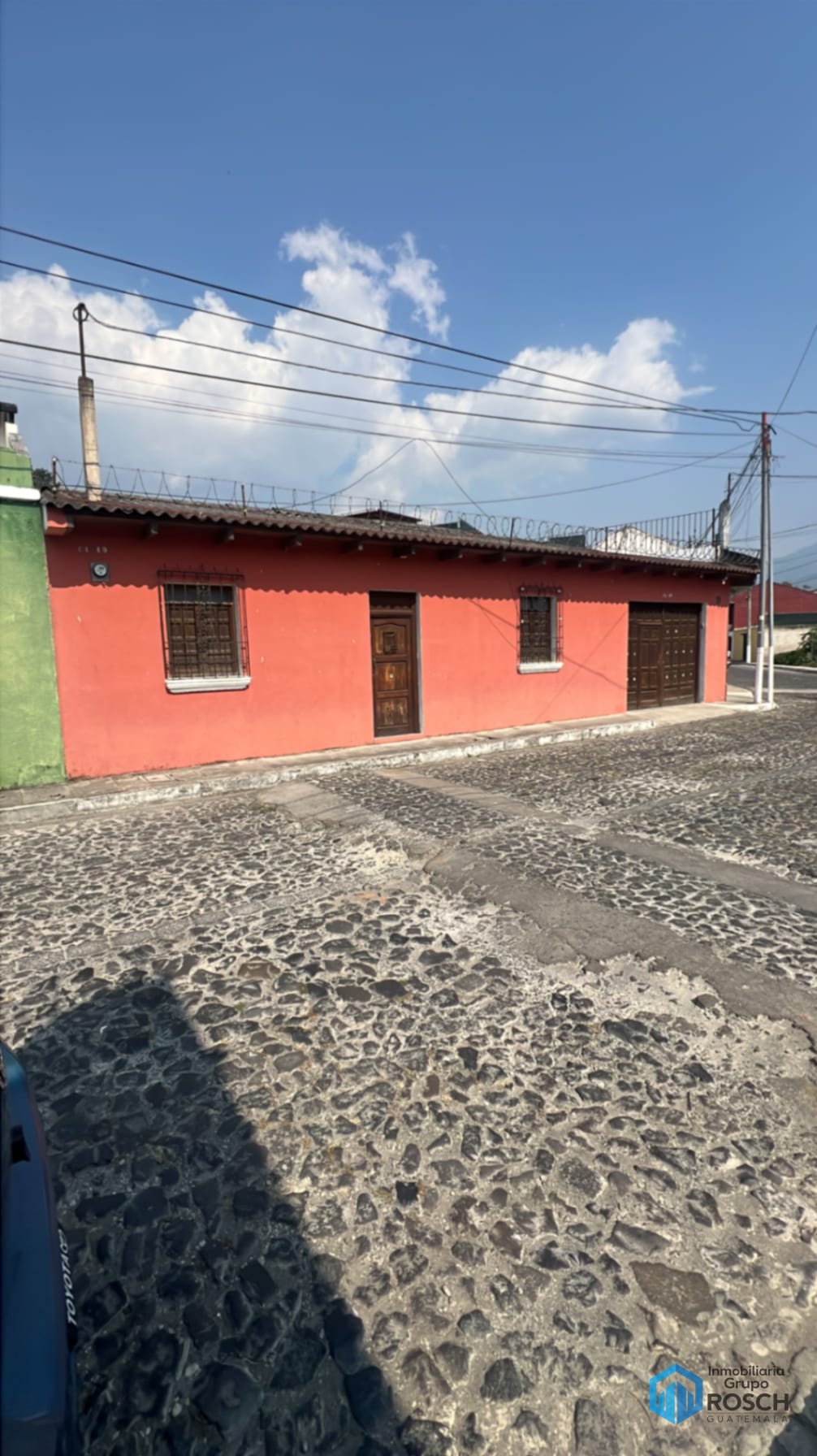 Casa en Venta para Remodelar Antigua Guatemala — Casa en Venta en Dentro del Casco, Antigua, Sacatepéquez — foto 1 de 6
