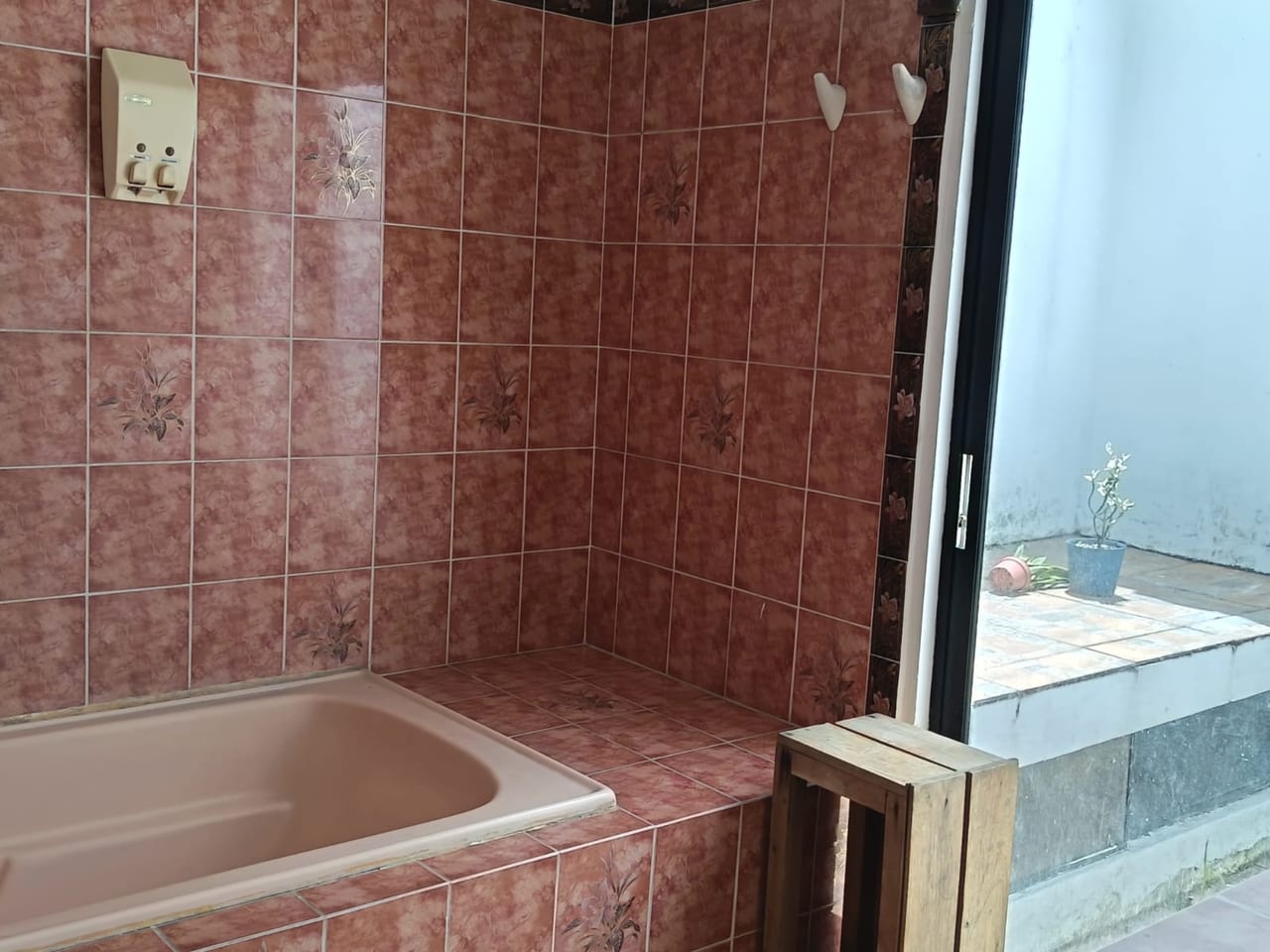 Alquiler amplia casa para vivienda u oficina zona 15, Colonia Tecún Umán — Casa en Alquiler en Zona 15, Guatemala, Ciudad — foto 13 de 17