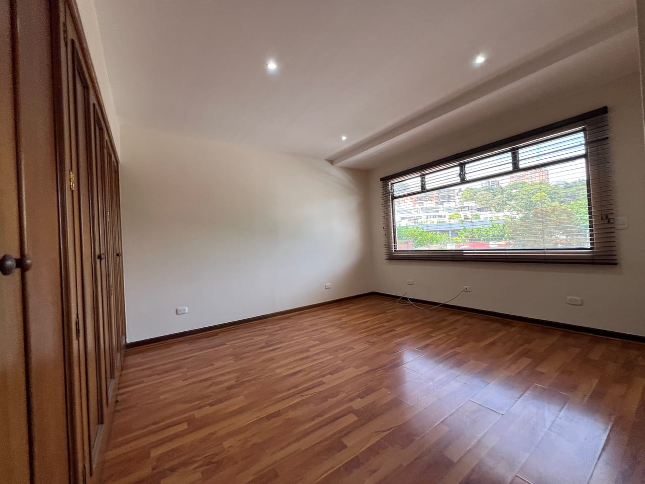 Venta amplio apartamento 3 Dormitorios | La Solana Zona 15 - San Lázaro — Apartamento en Venta en San Lázaro, Zona 15, Guatemala, Ciudad — foto 7 de 10
