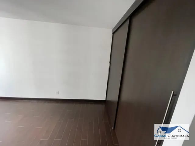 Rento apartamento en Zona 14 EDIFICIO CON PISCINA, GYM Y AREAS VERDES — Apartamento en Venta en Zona 14, Guatemala, Ciudad — foto 12 de 17