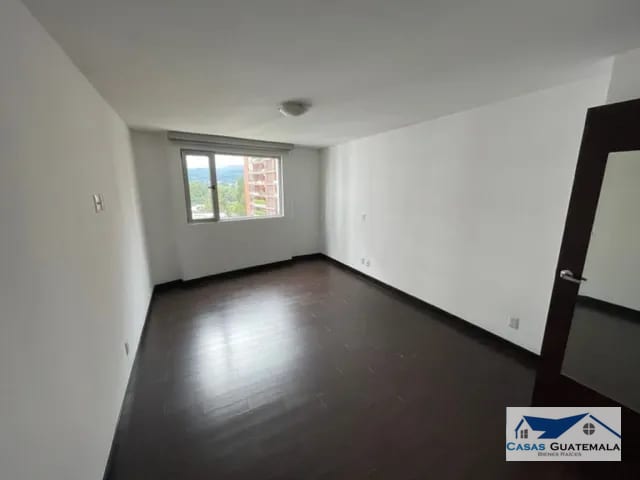 Rento apartamento en Zona 14 EDIFICIO CON PISCINA, GYM Y AREAS VERDES — Apartamento en Venta en Zona 14, Guatemala, Ciudad — foto 15 de 17