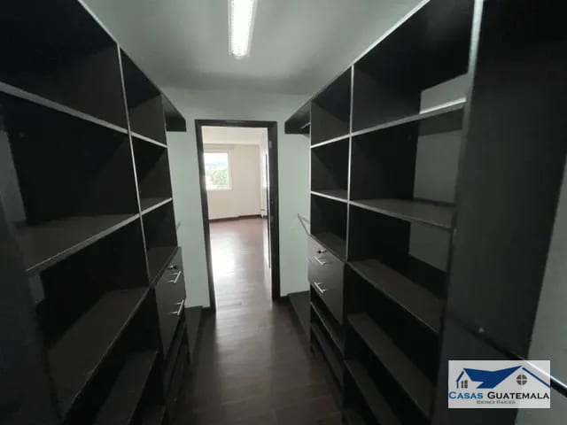 Rento apartamento en Zona 14 EDIFICIO CON PISCINA, GYM Y AREAS VERDES — Apartamento en Venta en Zona 14, Guatemala, Ciudad — foto 17 de 17
