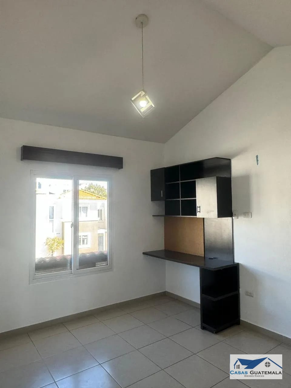 Rento Casa 4 habitaciones en Alamedas de Santo Domingo km30.5 CES — Casa en Alquiler en Alamedas de Santo Domingo, Carretera a El Salvador, Guatemala, Ciudad — foto 10 de 17