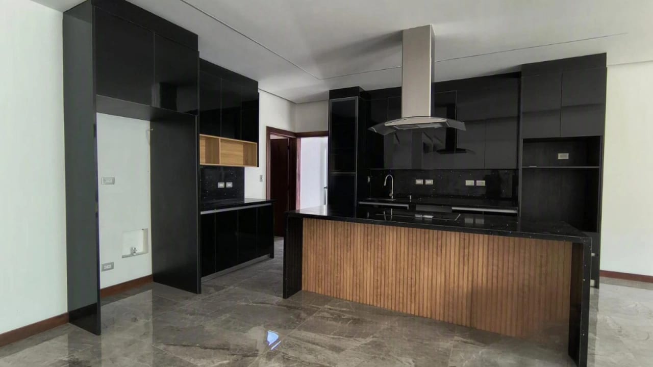 Casa Nueva Moderna en venta CAES Km 25 — Casa en Venta en Santa Elena Barillas, Guatemala, Ciudad — foto 2 de 14