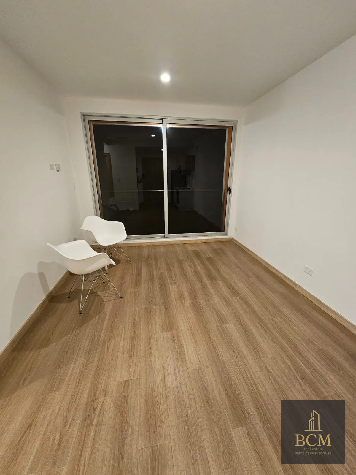 Apartamento en Zona 4- Vive cerca de todo en Vivo 4 — Apartamento en Alquiler en Vivo Zona 4, Zona 4, Guatemala, Ciudad — foto 6 de 7