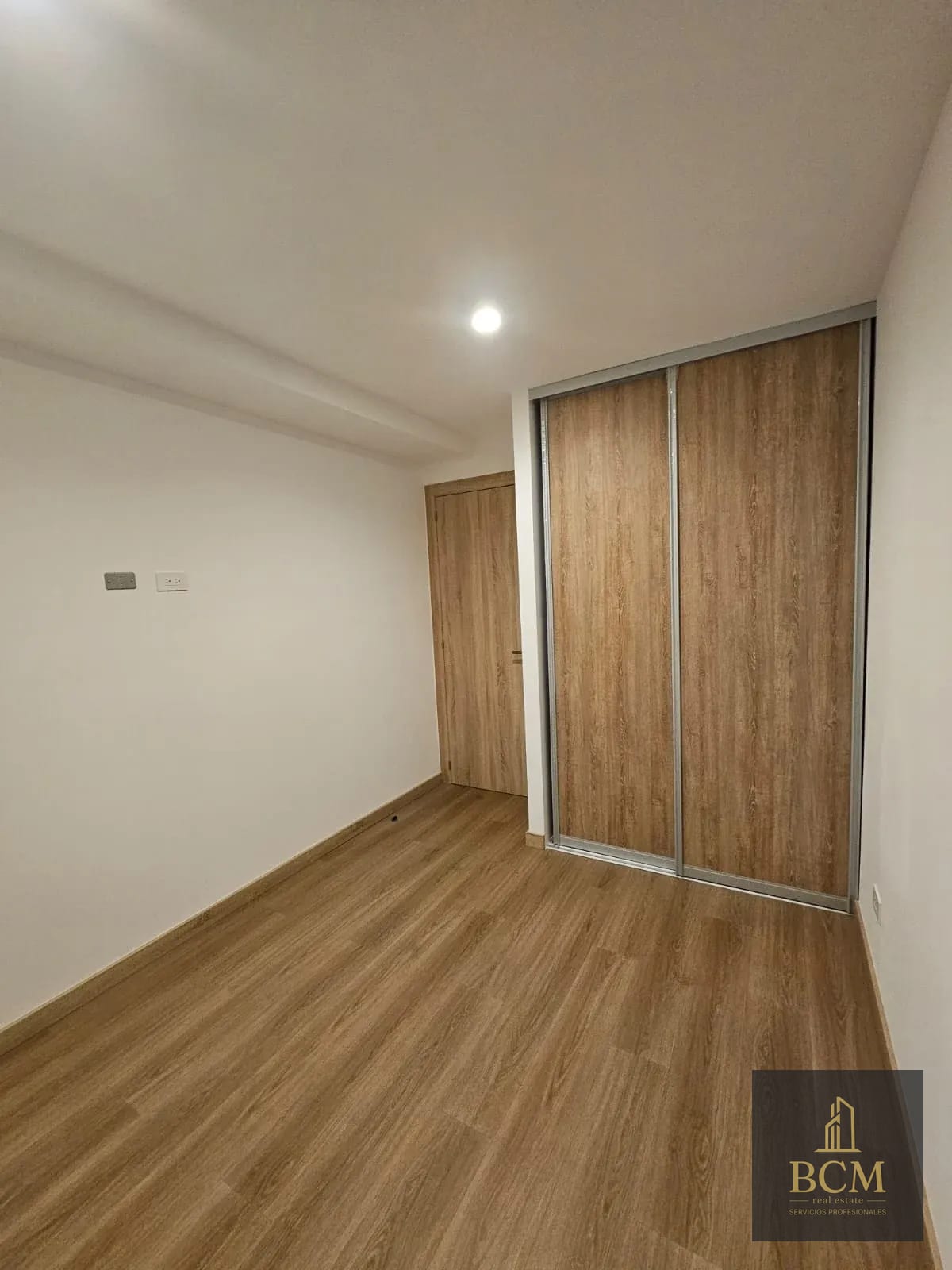 Apartamento en Zona 4- Vive cerca de todo en Vivo 4 — Apartamento en Alquiler en Vivo Zona 4, Zona 4, Guatemala, Ciudad — foto 4 de 7