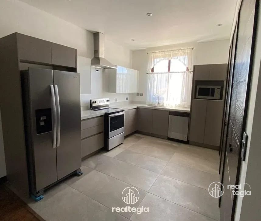 APARTAMENTO MAGNOLIAS DE CAYALÁ ZONA 16 — Apartamento en Alquiler en Zona 16, Guatemala, Ciudad — foto 8 de 10
