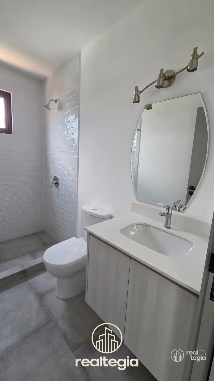 APARTAMENTO EN ANTARES DE CAYALÁ ZONA 16A — Apartamento en Alquiler en Acantos de Cayalá, Zona 16, Guatemala, Ciudad — foto 7 de 8