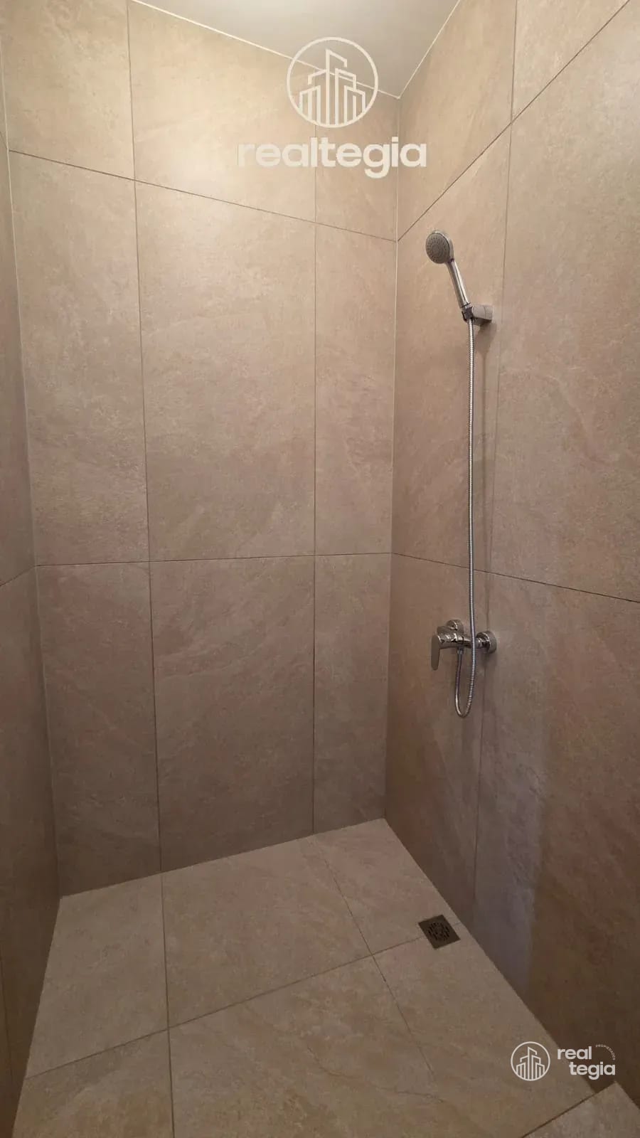Penthouse Nogales de Cayalá Zona 16 — Apartamento en Alquiler en Zona 16, Guatemala, Ciudad — foto 11 de 14