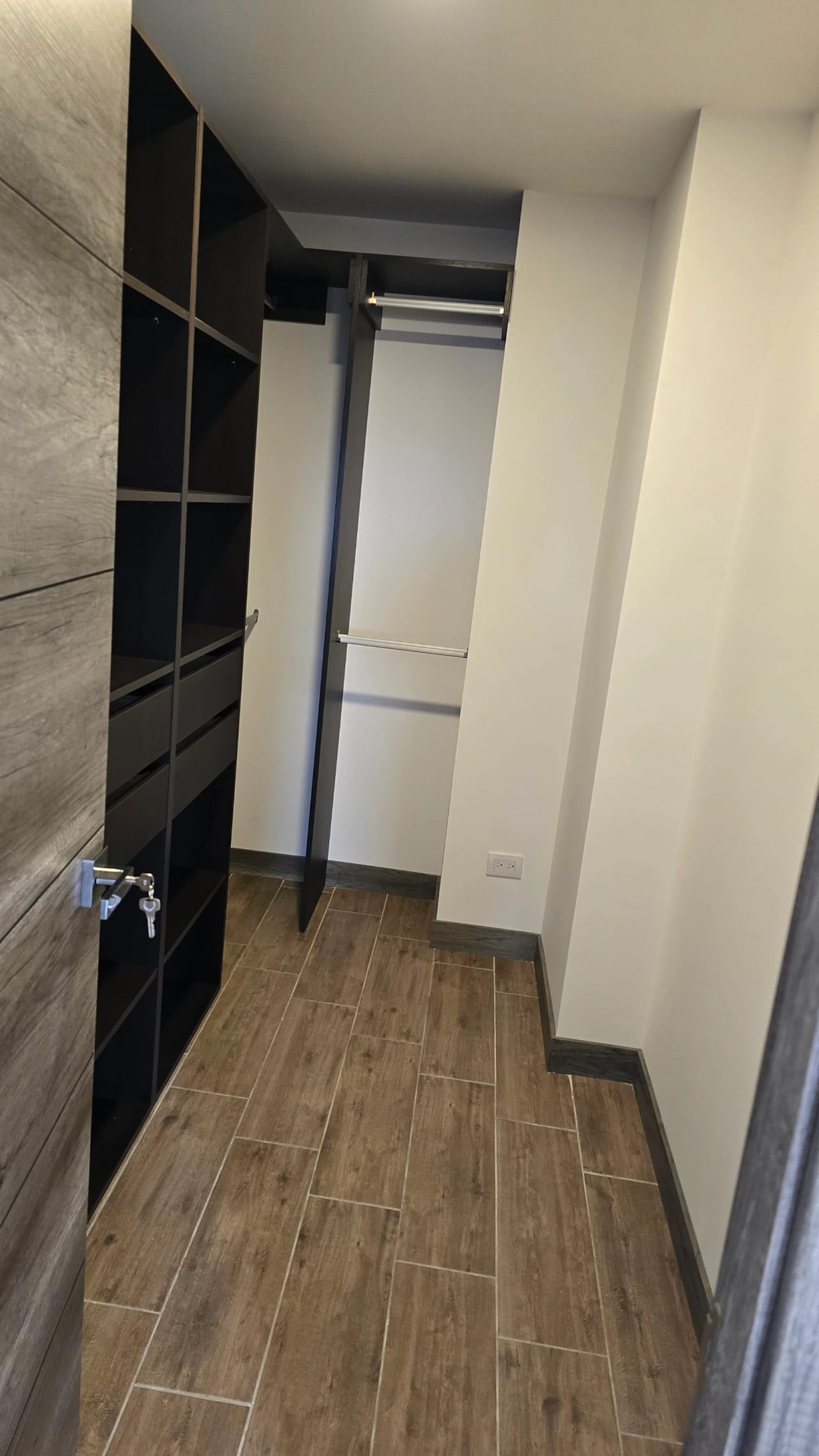 En zona 15 apartamento para estrenar en nivel alto — Apartamento en Alquiler en Kiintea, Zona 15, Guatemala, Ciudad — foto 6 de 13