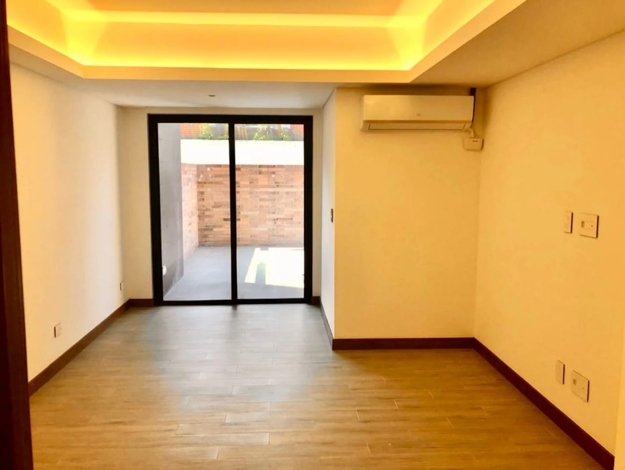 Apartamento C/ Terraza en Venta Zona 10 codigo.CA36383 — Apartamento en Venta en Zona 10, Guatemala, Ciudad — foto 4 de 15