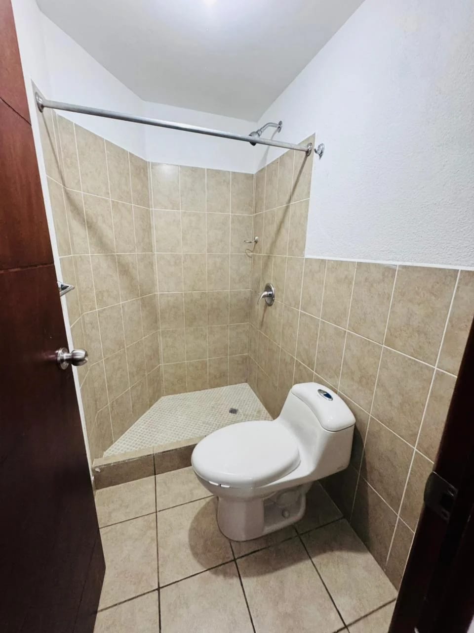 Casa en Renta Km. 18.5 Carretera a El Salvador cod.CC36384 — Casa en Alquiler en Carretera a El Salvador, Guatemala, Ciudad — foto 10 de 17