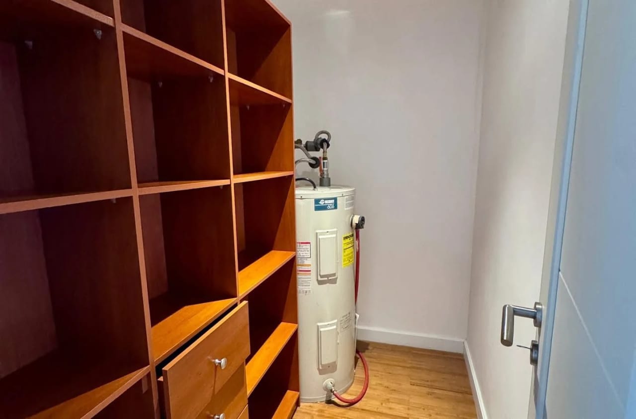 Apartamento Amueblado en Renta Zona 10 cod.CA36406 — Apartamento en Alquiler en Zona 10, Guatemala, Ciudad — foto 10 de 14
