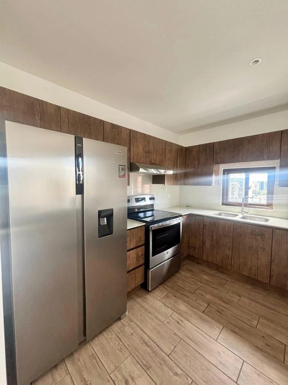 Apartamento en Renta Zona 10 cod.CA36457 — Apartamento en Alquiler en Zona 10, Guatemala, Ciudad — foto 3 de 11