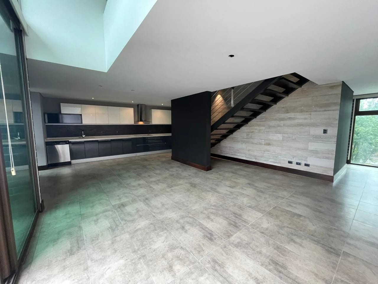 Apartamento en Renta Zona 16 cod.CA36528 — Apartamento en Alquiler en Zona 16, Guatemala, Ciudad — foto 13 de 17
