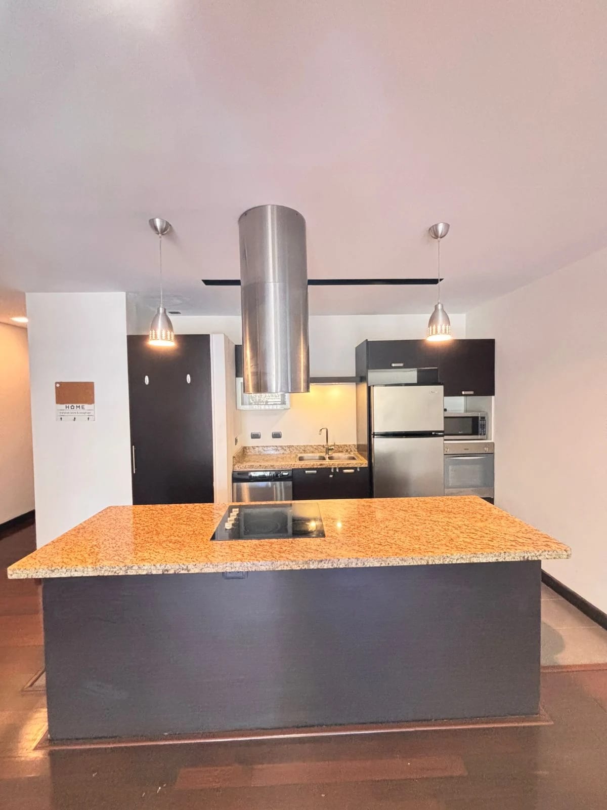 Apartamento en Renta Zona 15 COD.CA36600 — Apartamento en Alquiler en Zona 15, Guatemala, Ciudad — foto 1 de 6
