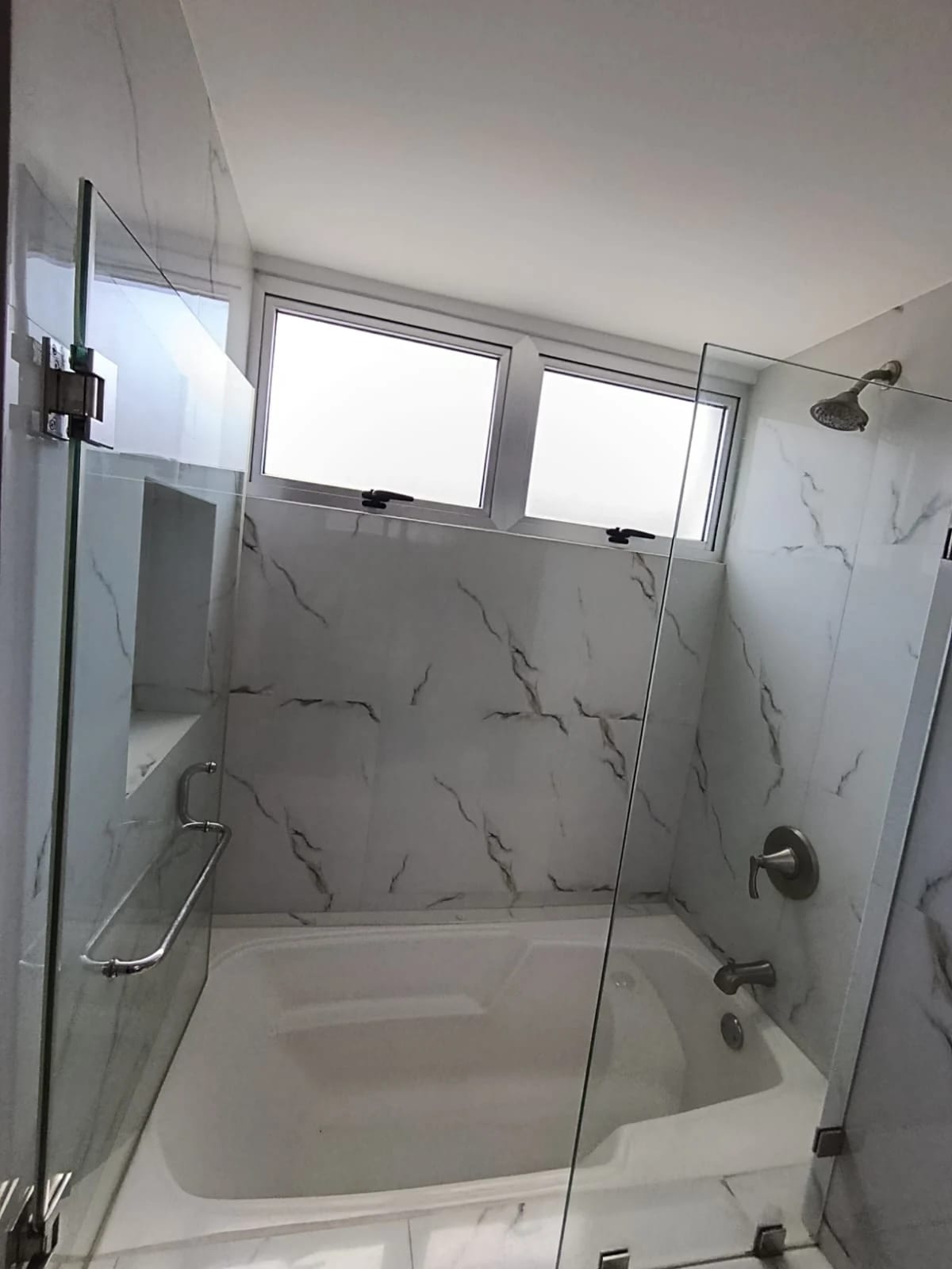 Apartamento en Renta Zona 10 cod. DA36644 — Apartamento en Alquiler en Zona 10, Guatemala, Ciudad — foto 10 de 17