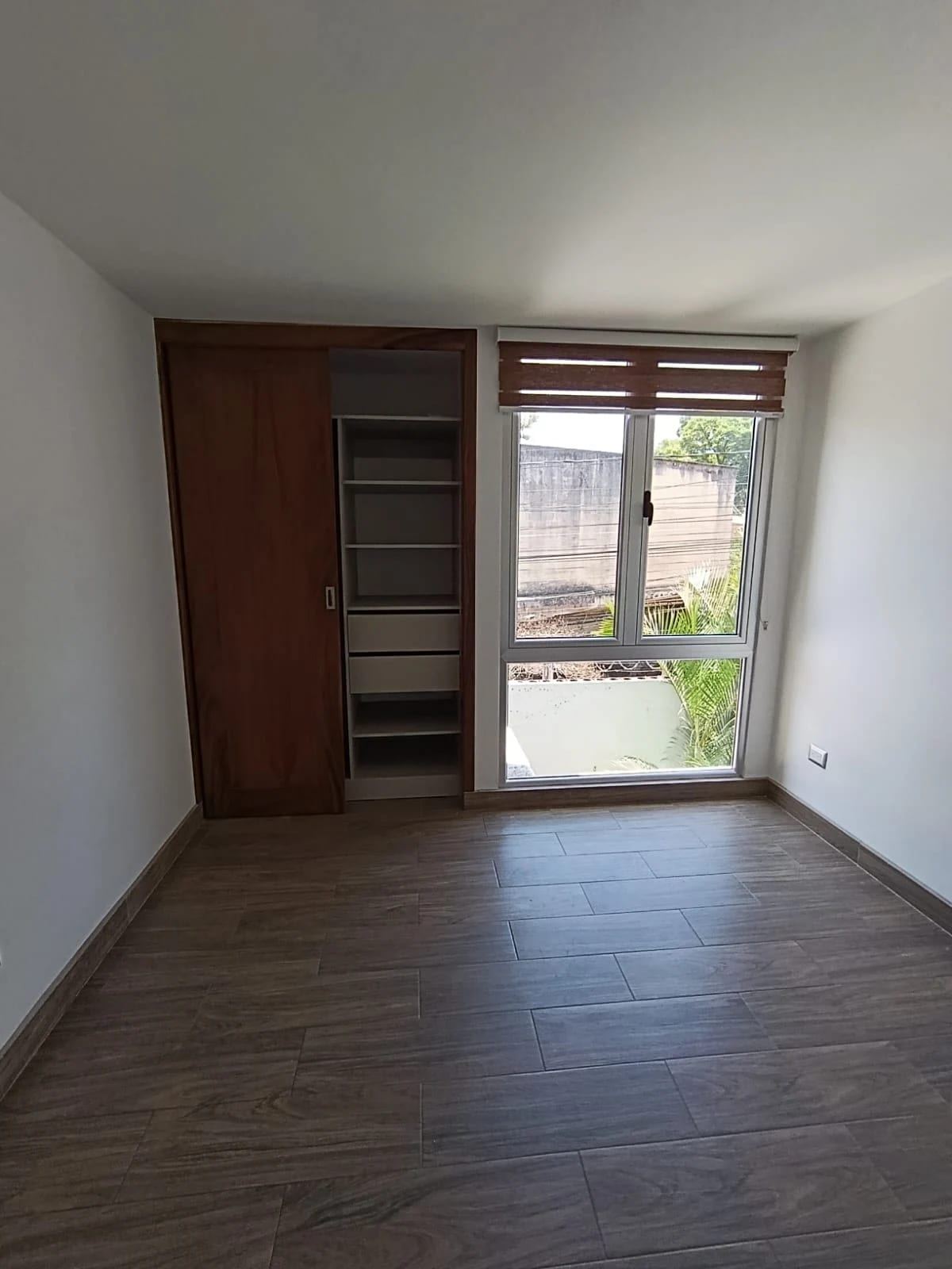 Apartamento en Renta Zona 10 cod. DA36644 — Apartamento en Alquiler en Zona 10, Guatemala, Ciudad — foto 7 de 17
