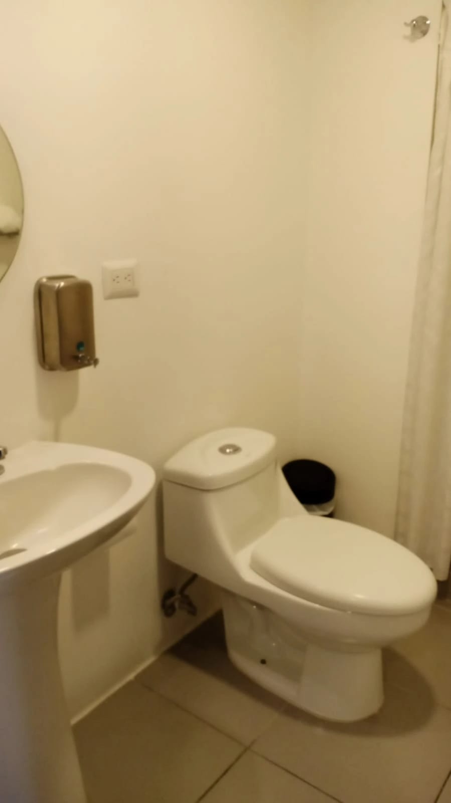 Apartamento Amueblado en Renta Zona 14 — Apartamento en Venta en Zona 14, Guatemala, Ciudad — foto 8 de 12
