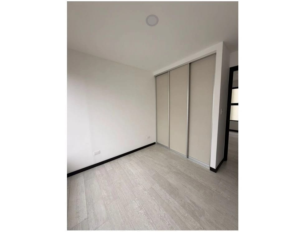 Apartamento en Renta Zona 13 cod.CA36680 — Bodega / Ofibodega en Alquiler en Zona 13, Guatemala, Ciudad — foto 13 de 17