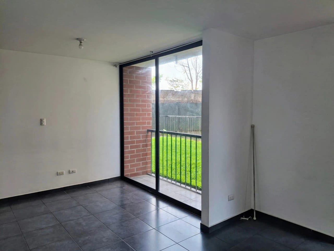 Apartamento en Renta Zona 11 cod.CA36682 — Apartamento en Alquiler en Mariscal, Zona 11, Guatemala, Ciudad — foto 1 de 16