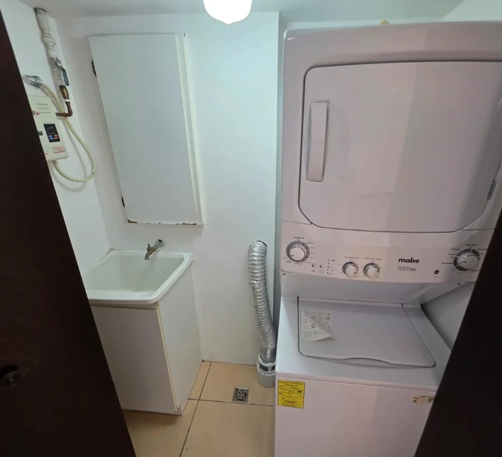 Apartamento en Renta Zona 10 COD.CA36718 — Apartamento en Alquiler en Zona 10, Guatemala, Ciudad — foto 8 de 9