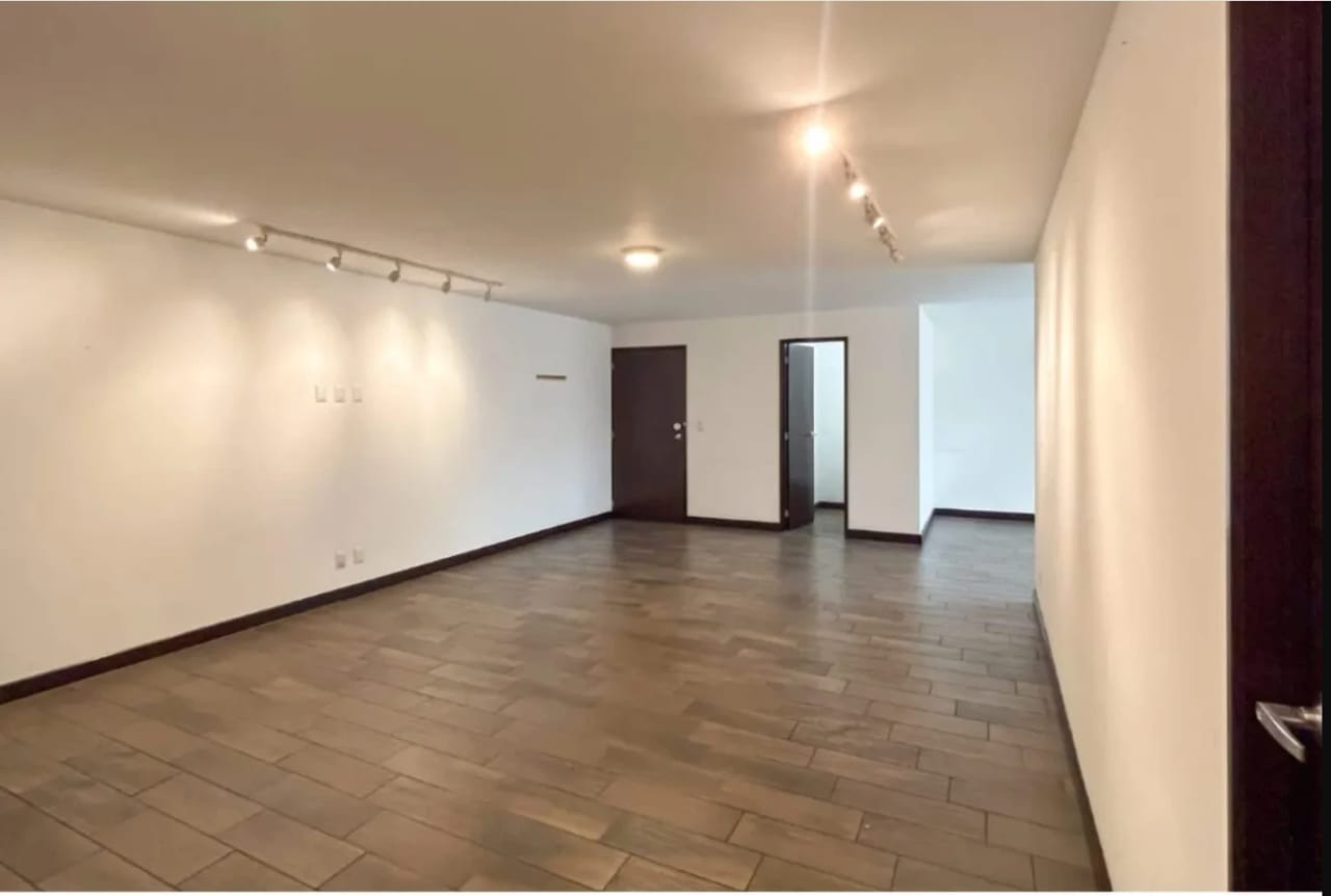 Apartamento en Venta Zona 10 cod.CA36731 — Apartamento en Venta en Zona 10, Guatemala, Ciudad — foto 2 de 3