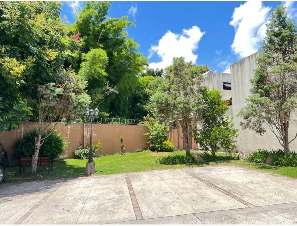 Casa en Renta Zona 16 COD.CC36760 — Casa en Alquiler en Zona 16, Guatemala, Ciudad — foto 14 de 17
