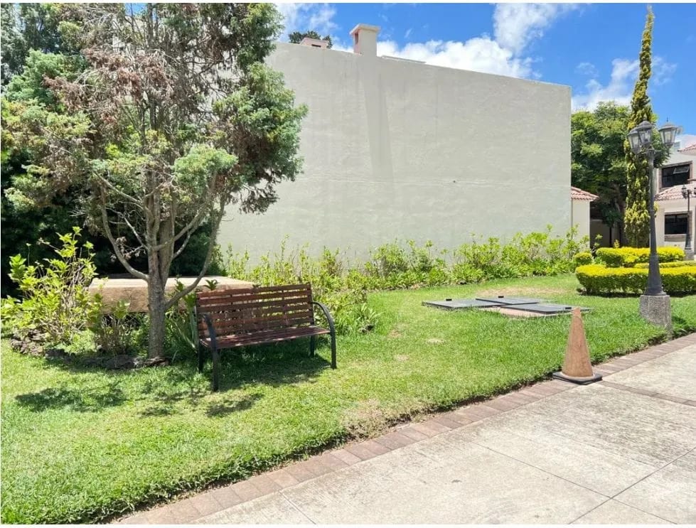 Casa en Renta Zona 16 COD.CC36760 — Casa en Alquiler en Zona 16, Guatemala, Ciudad — foto 15 de 17