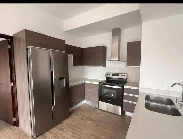 Apartamento en Renta Zona 10 cod.CA36762 — Apartamento en Alquiler en Zona 10, Guatemala, Ciudad — foto 1 de 7