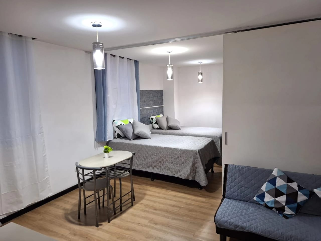 Apartamento Amueblado en Renta Zona 4 cod.CA36769 — Apartamento en Alquiler en Zona 4, Guatemala, Ciudad — foto 3 de 4