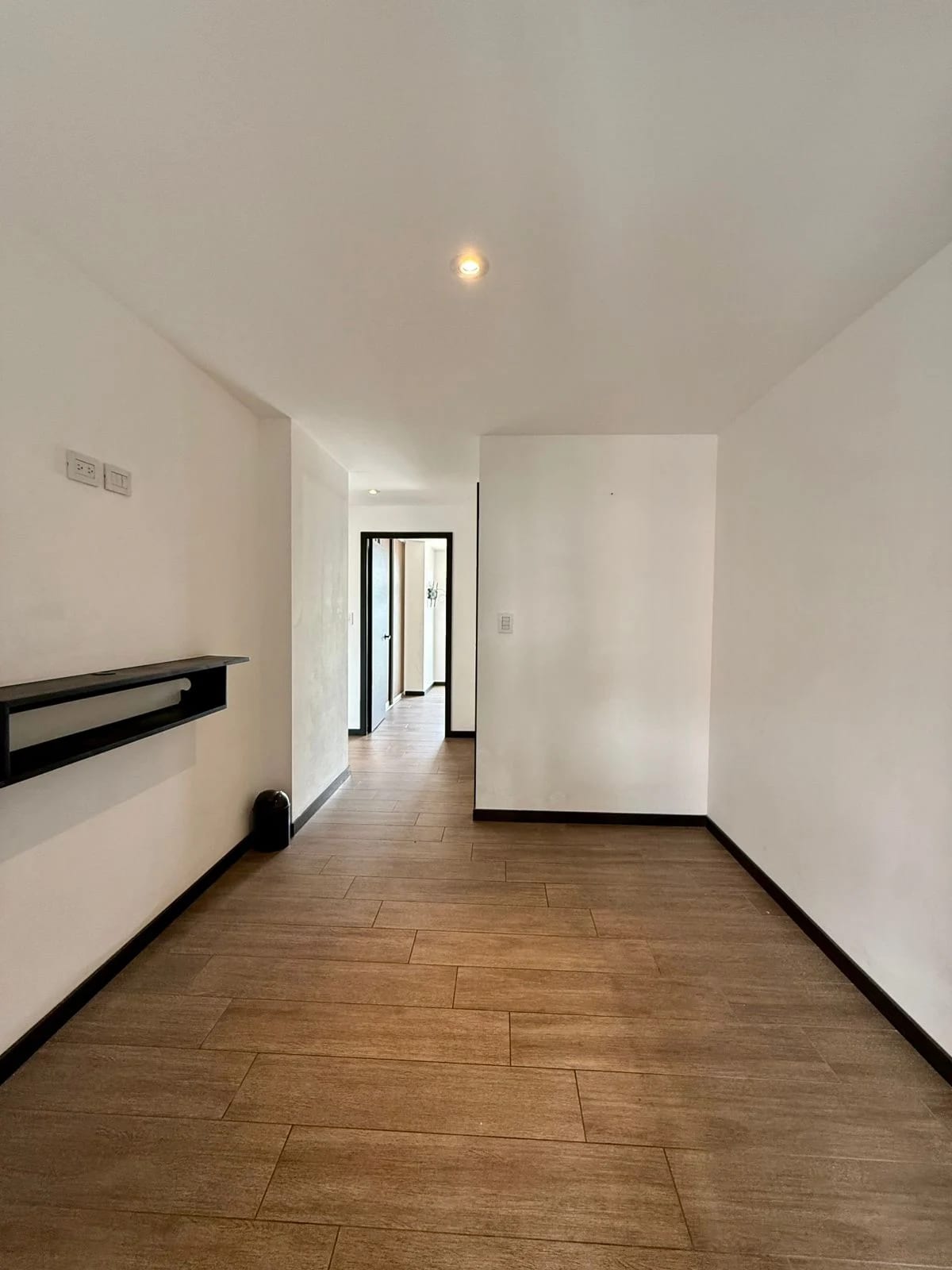 Apartamento en Venta Zona 10 cod. CA36771 — Apartamento en Venta en Zona 10, Guatemala, Ciudad — foto 4 de 10