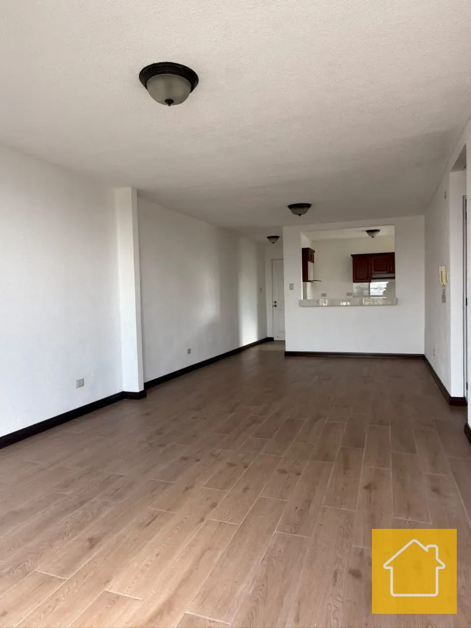 Amplio Apartamento en Balcones de las Charcas Remodelado AGT2996 — Apartamento en Alquiler en Balcones de Las Charcas, Zona 11, Guatemala, Ciudad — foto 12 de 17