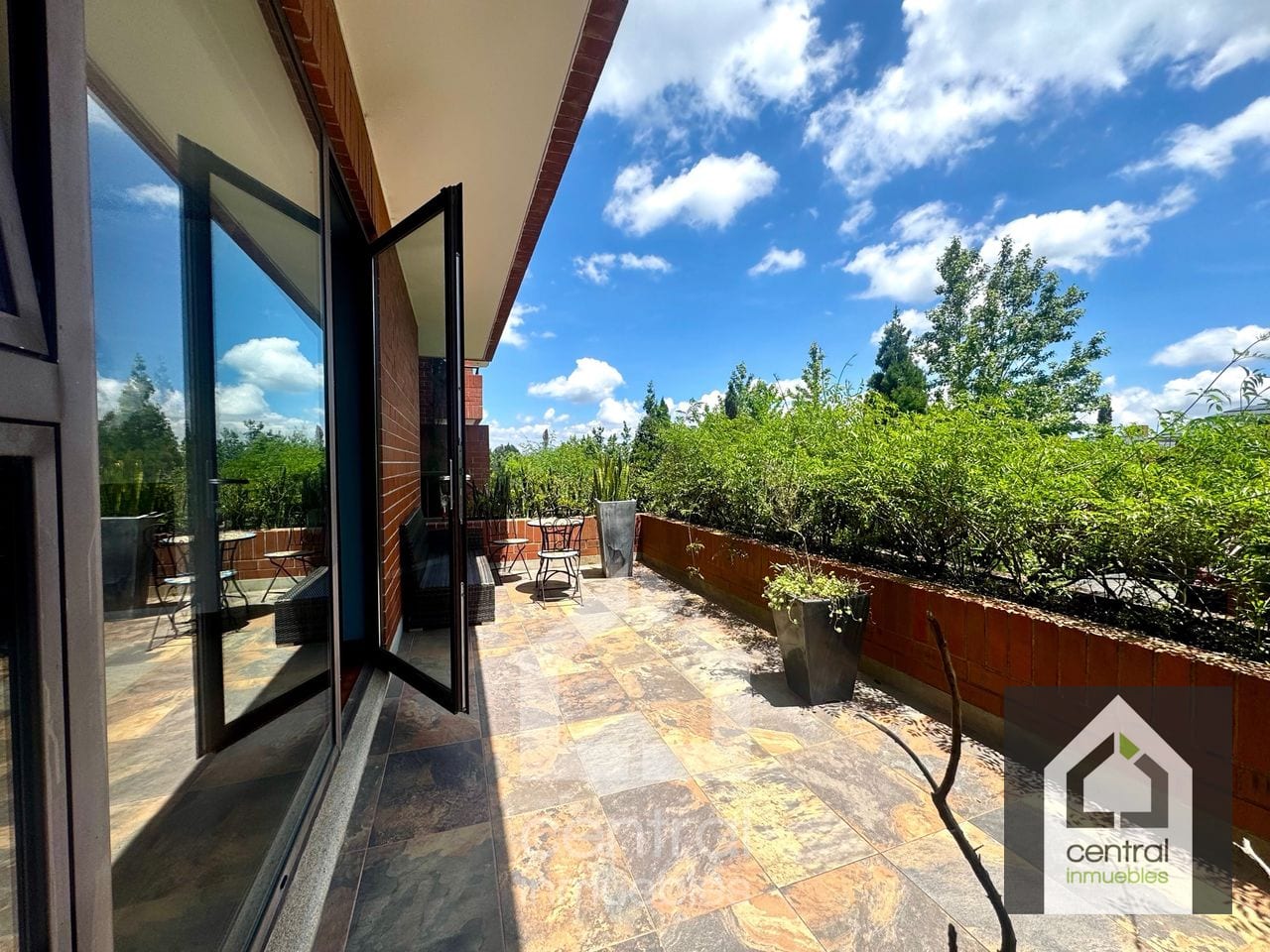 Casa en venta Residenciales Concepción — Casa en Venta en Carretera a El Salvador, Guatemala, Ciudad — foto 2 de 17