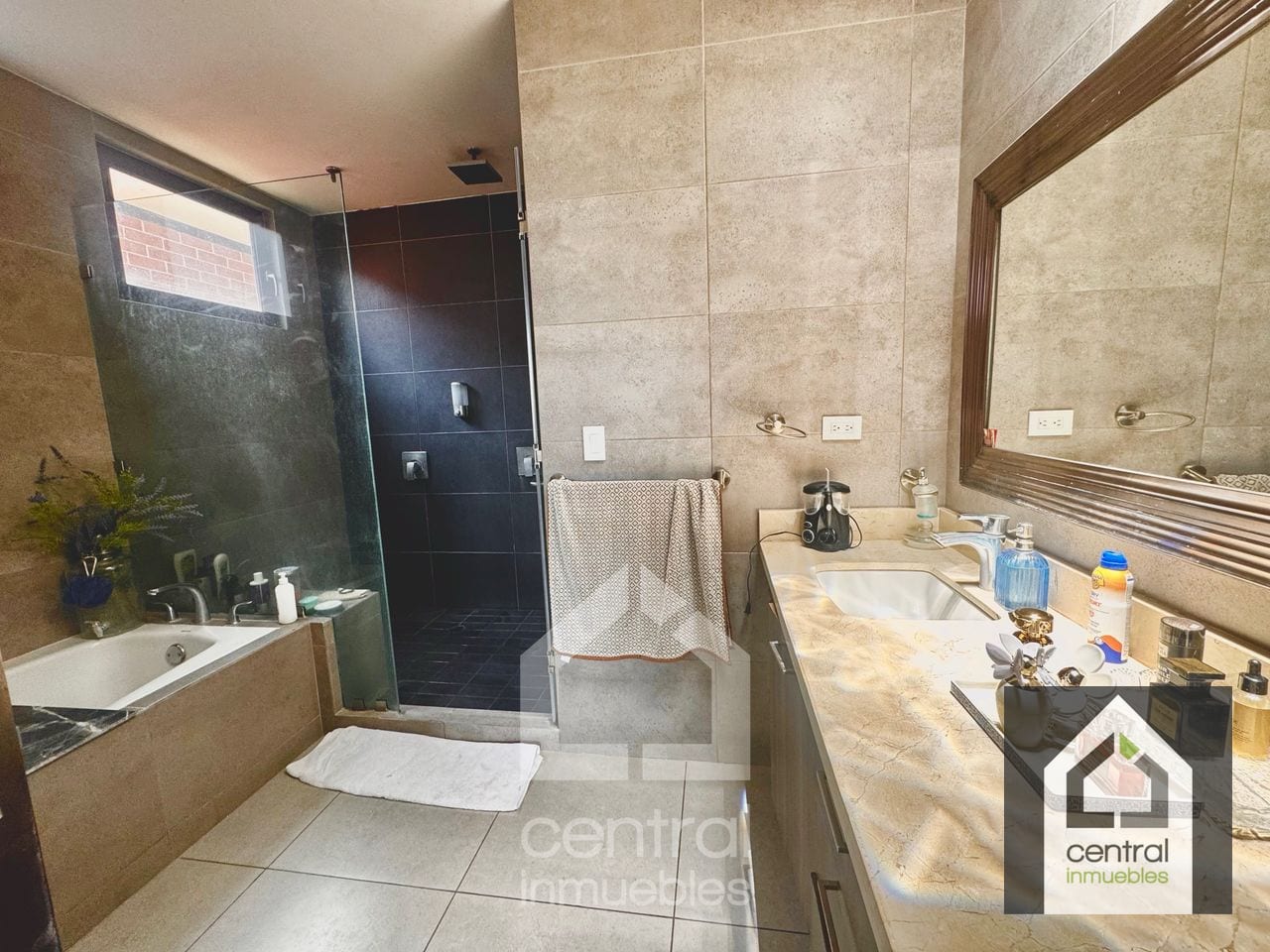 Casa en venta Residenciales Concepción — Casa en Venta en Carretera a El Salvador, Guatemala, Ciudad — foto 12 de 17