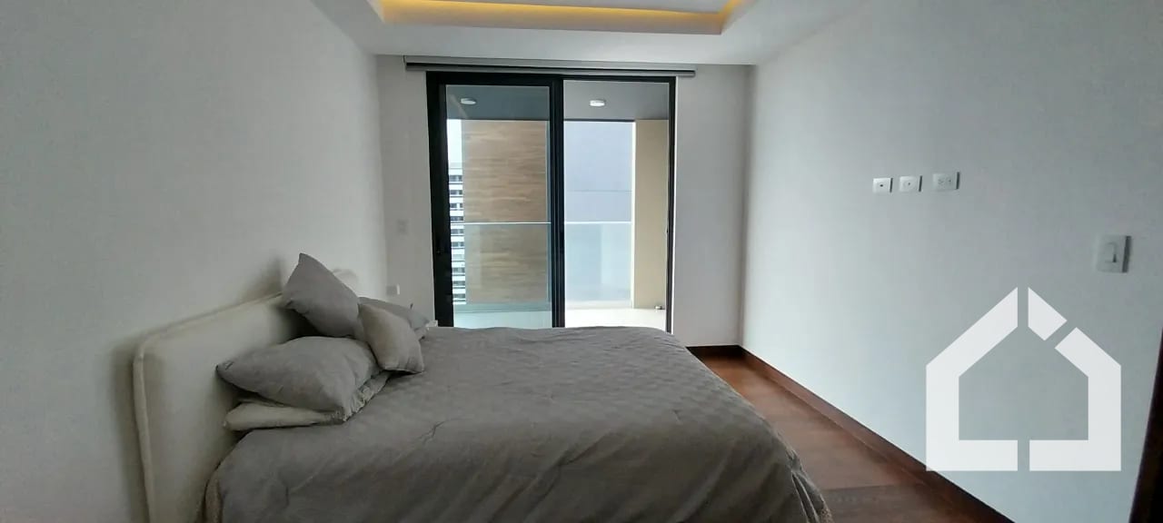 Exclusivo apartamento amueblado en renta en zona 10 — Apartamento en Alquiler en Vasanta, Zona 10, Guatemala, Ciudad — foto 9 de 11