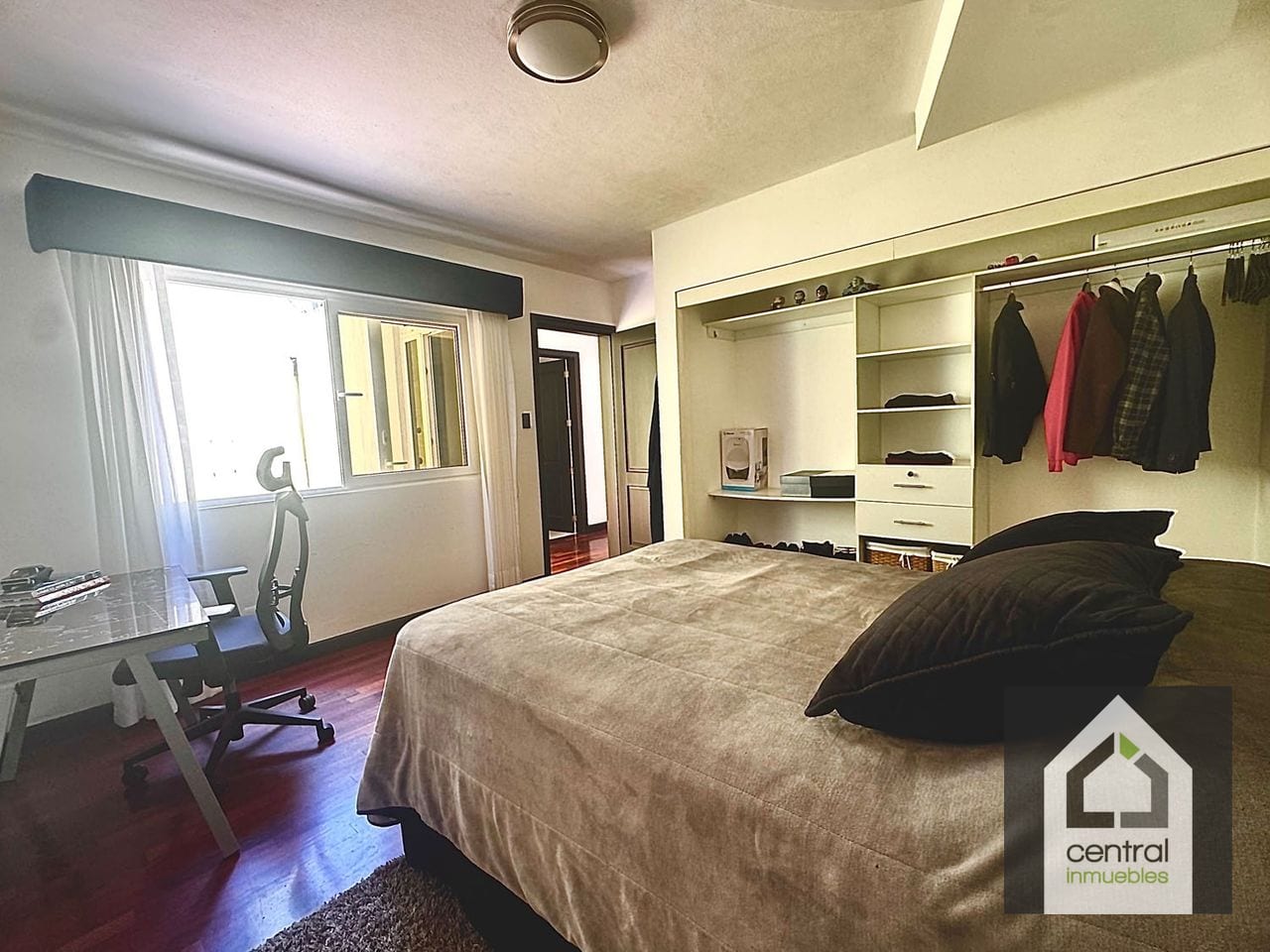 Casa en renta Colonia Sta, Rosalía, Condominio La Laguna (copia) — Casa en Alquiler en Santa Catarina Pinula, Guatemala, Ciudad — foto 13 de 17