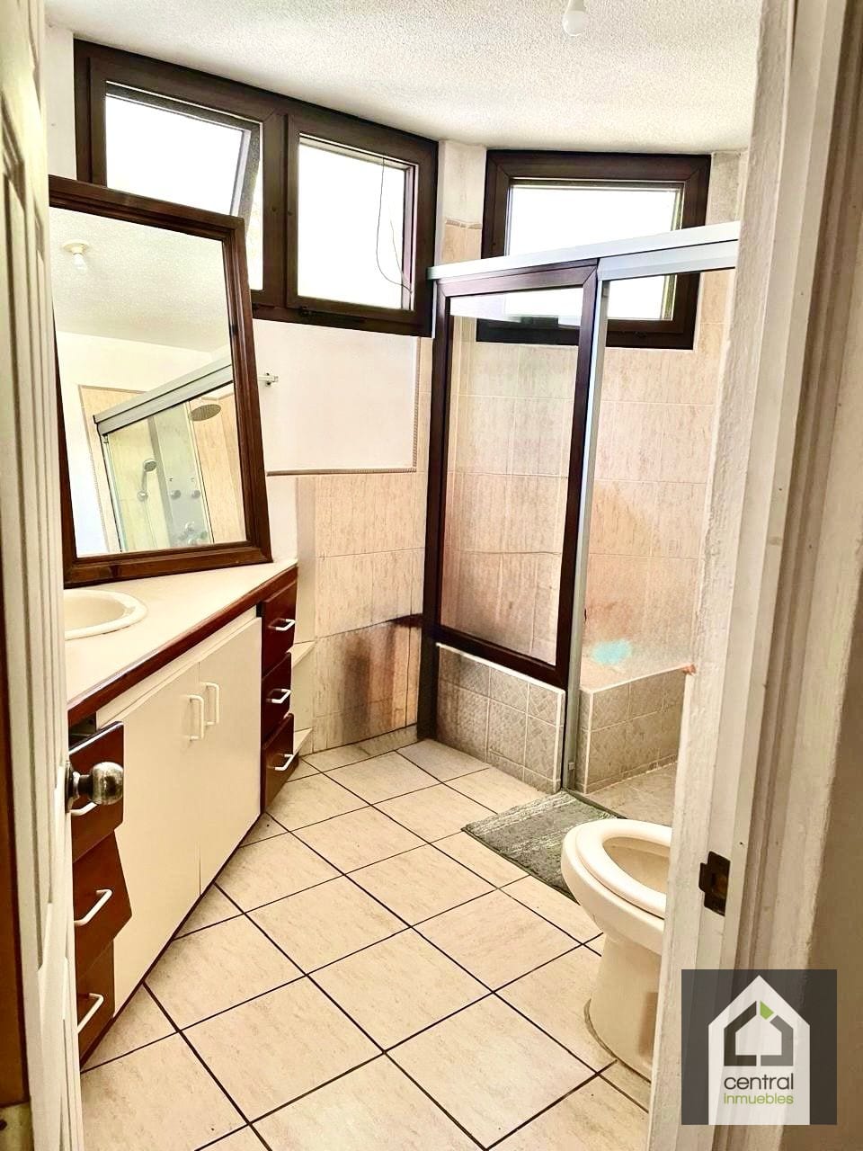 Casa en venta fuera de garita, Planes de San Miguel Arrazola — Casa en Venta en Carretera a El Salvador, Guatemala, Ciudad — foto 13 de 17