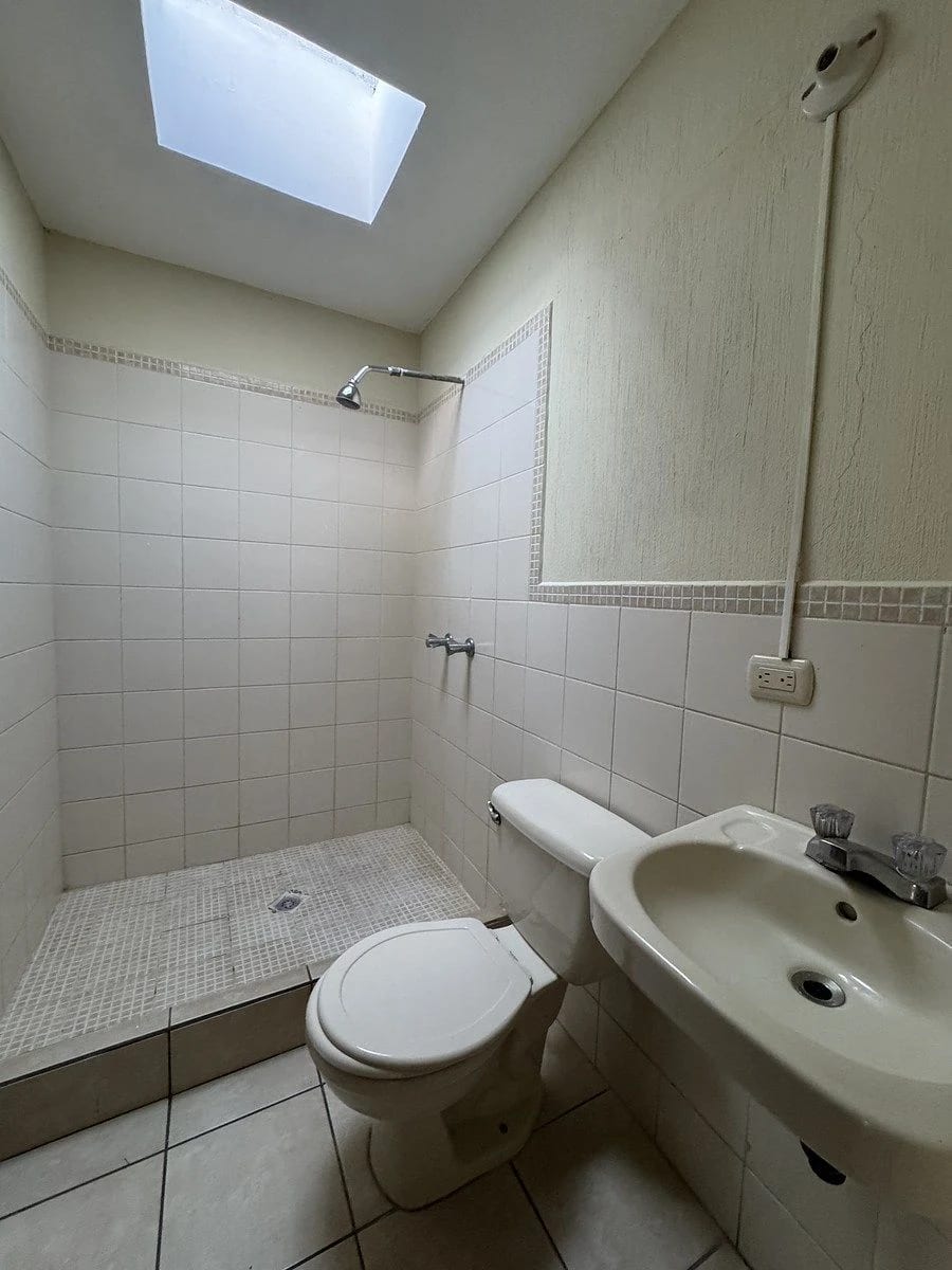 Casa en VENTA en Colinas del Prado, San José Pinula — Casa en Venta en Carretera a El Salvador, Guatemala, Ciudad — foto 8 de 8