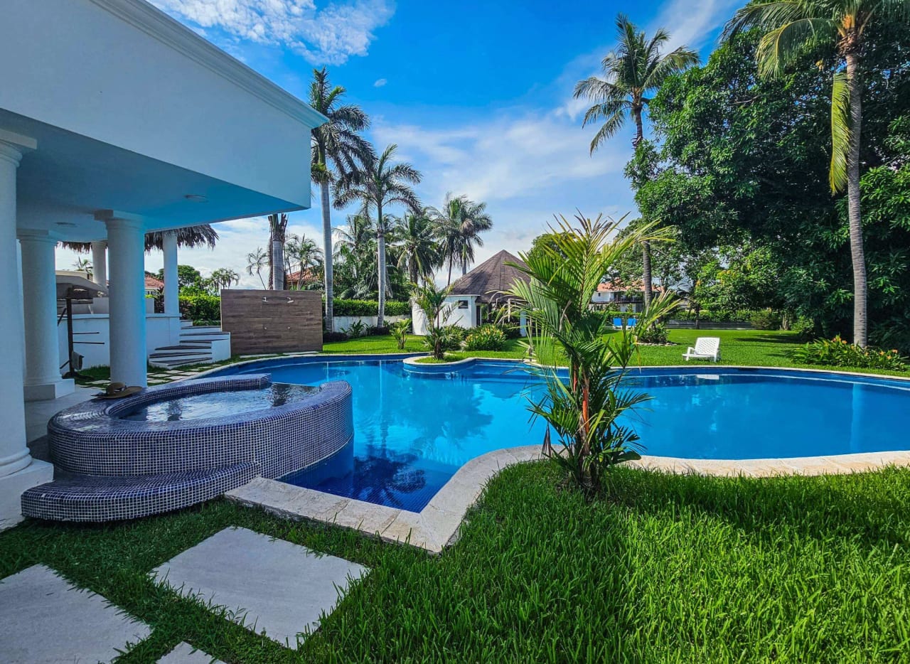 Villa en VENTA en Punta Velas, Puerto Quetzal — Casa vacacional en Venta en Puerto Quetzal, Escuintla — foto 6 de 17