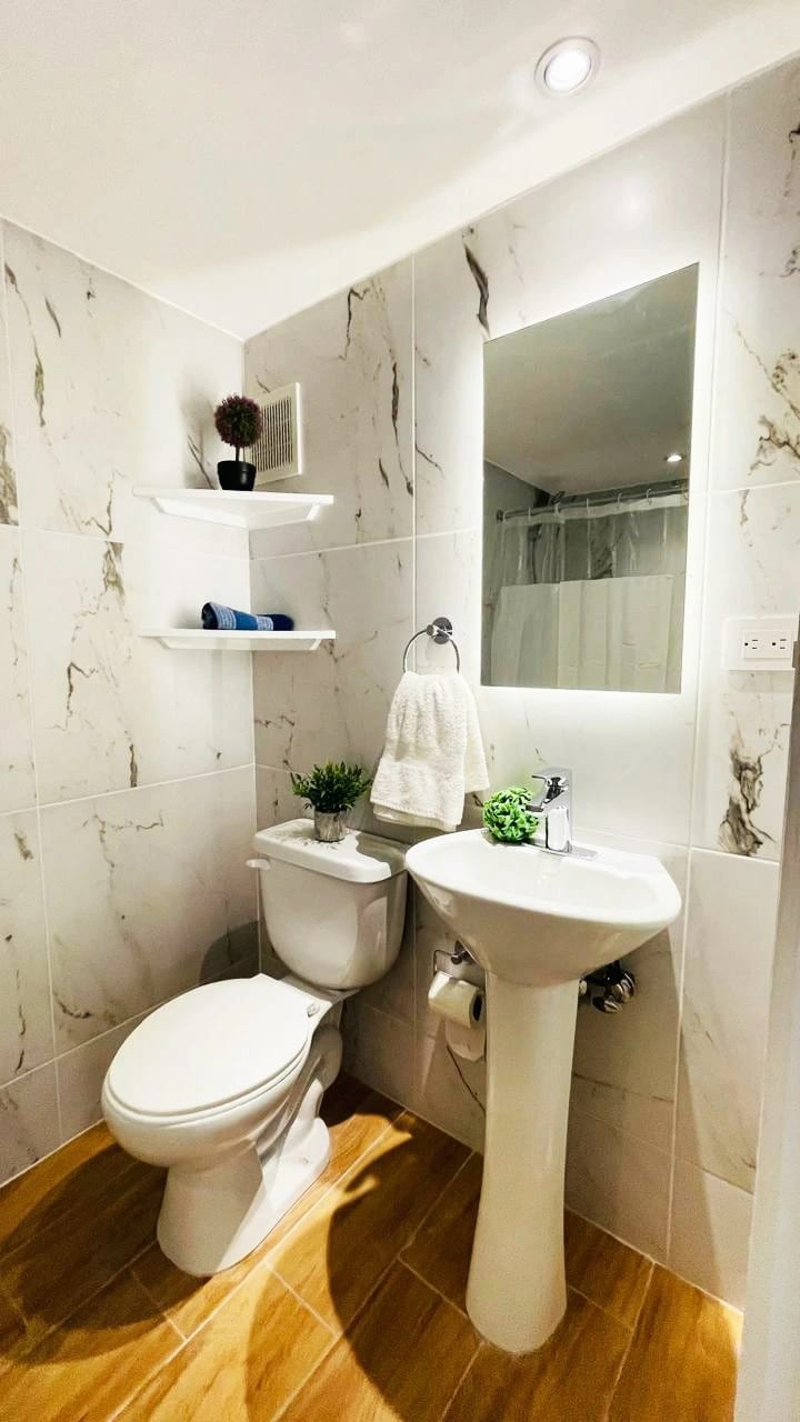 Apartamento en Renta Edificio 21 Avenida Loft Z10 — Apartamento en Alquiler en Zona 10, Guatemala, Ciudad — foto 3 de 7