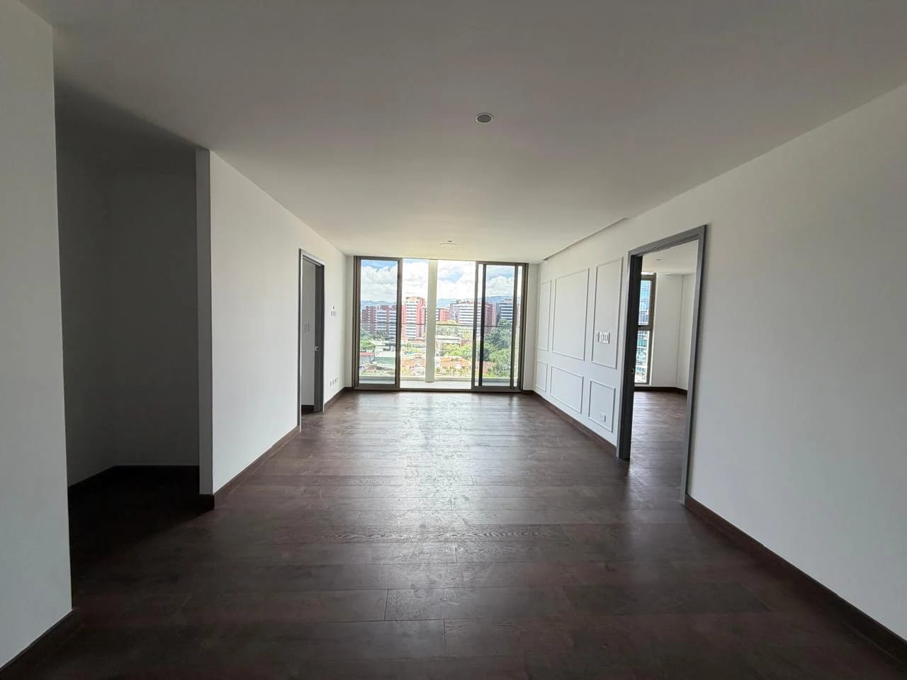 Apartamento en Venta – Atarah, Zona 10 — Apartamento en Venta en Atarah, Zona 10, Guatemala, Ciudad — foto 1 de 17