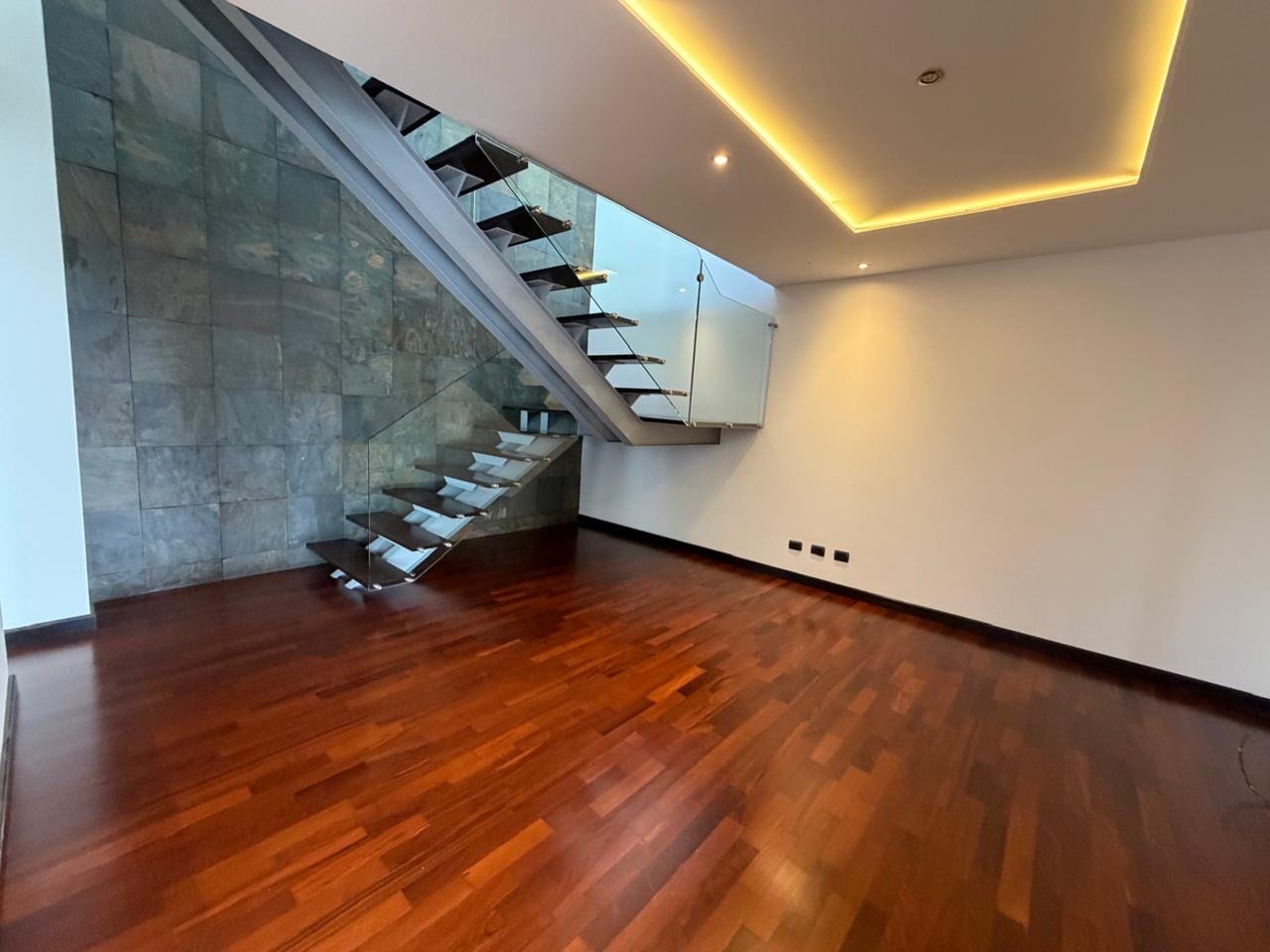 Penthouse en Venta Edificio Midori Z15 — Apartamento en Venta en Vista Hermosa I, Zona 15, Guatemala, Ciudad — foto 13 de 17