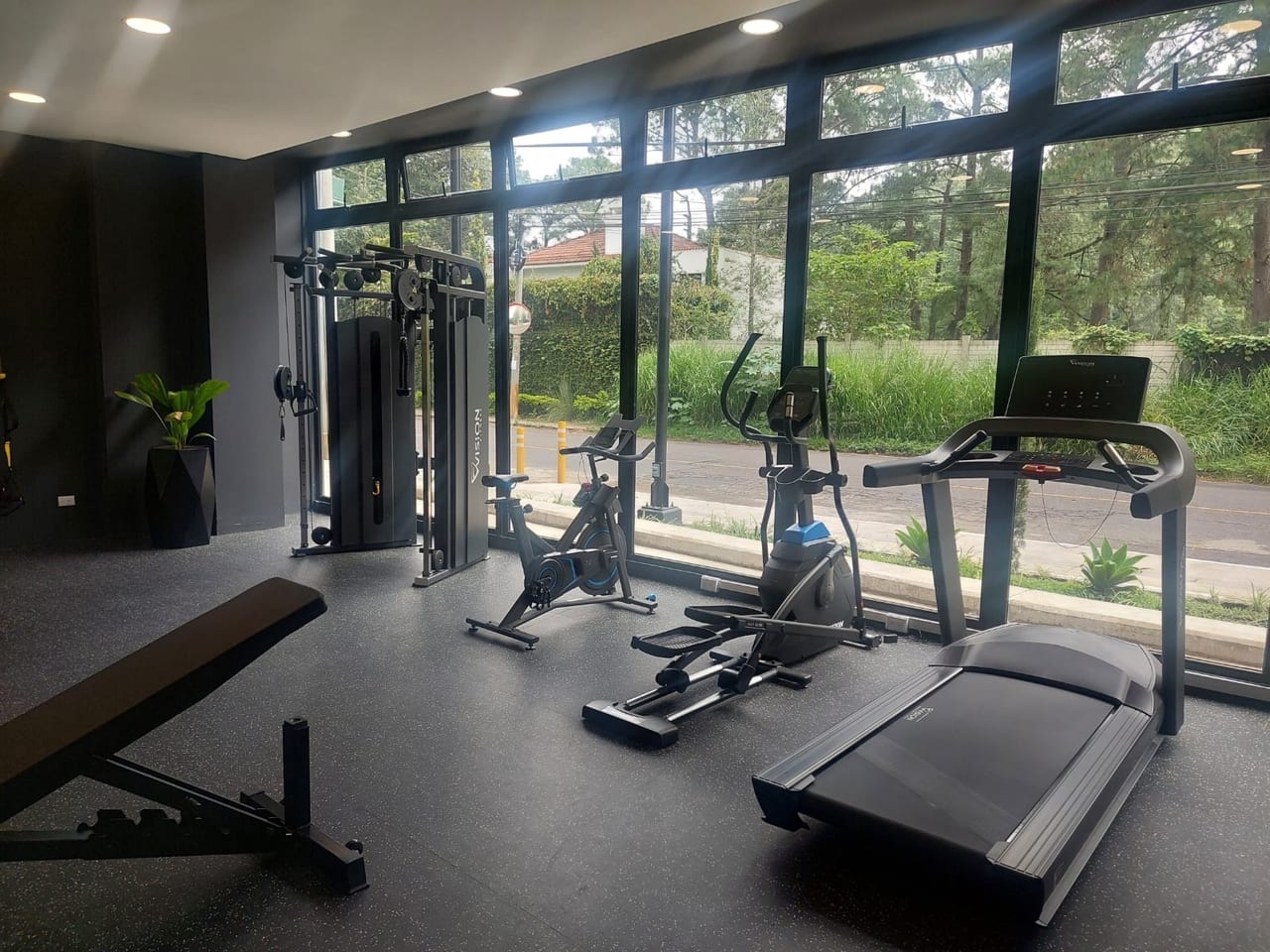 Apartamento en renta para estrenar, zona 16 (copia) — Apartamento en Alquiler en Kanajuyú, Zona 16, Guatemala, Ciudad — foto 13 de 17